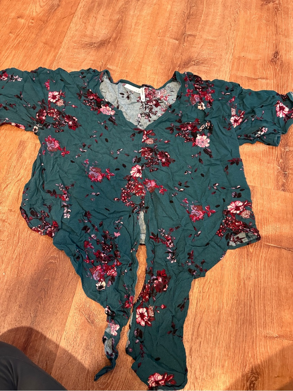 Women’s Teal Floral Tie-Front Top